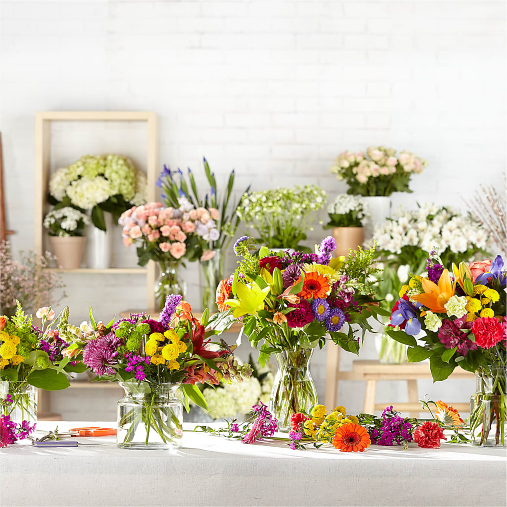 Bold & Bright – A Florist Original – Blooms And Gifts, Concord CA