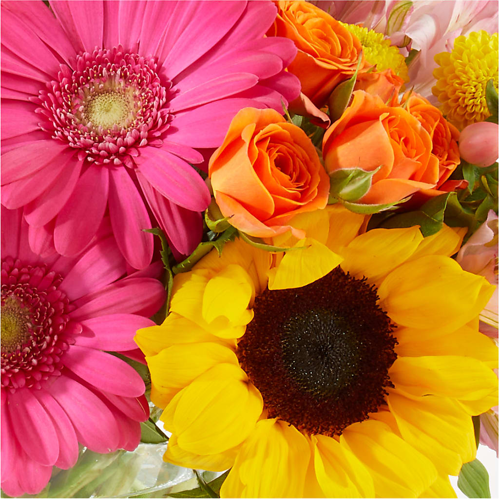 Florist Original Mixed Bouquet – Blooms And Gifts, Concord CA
