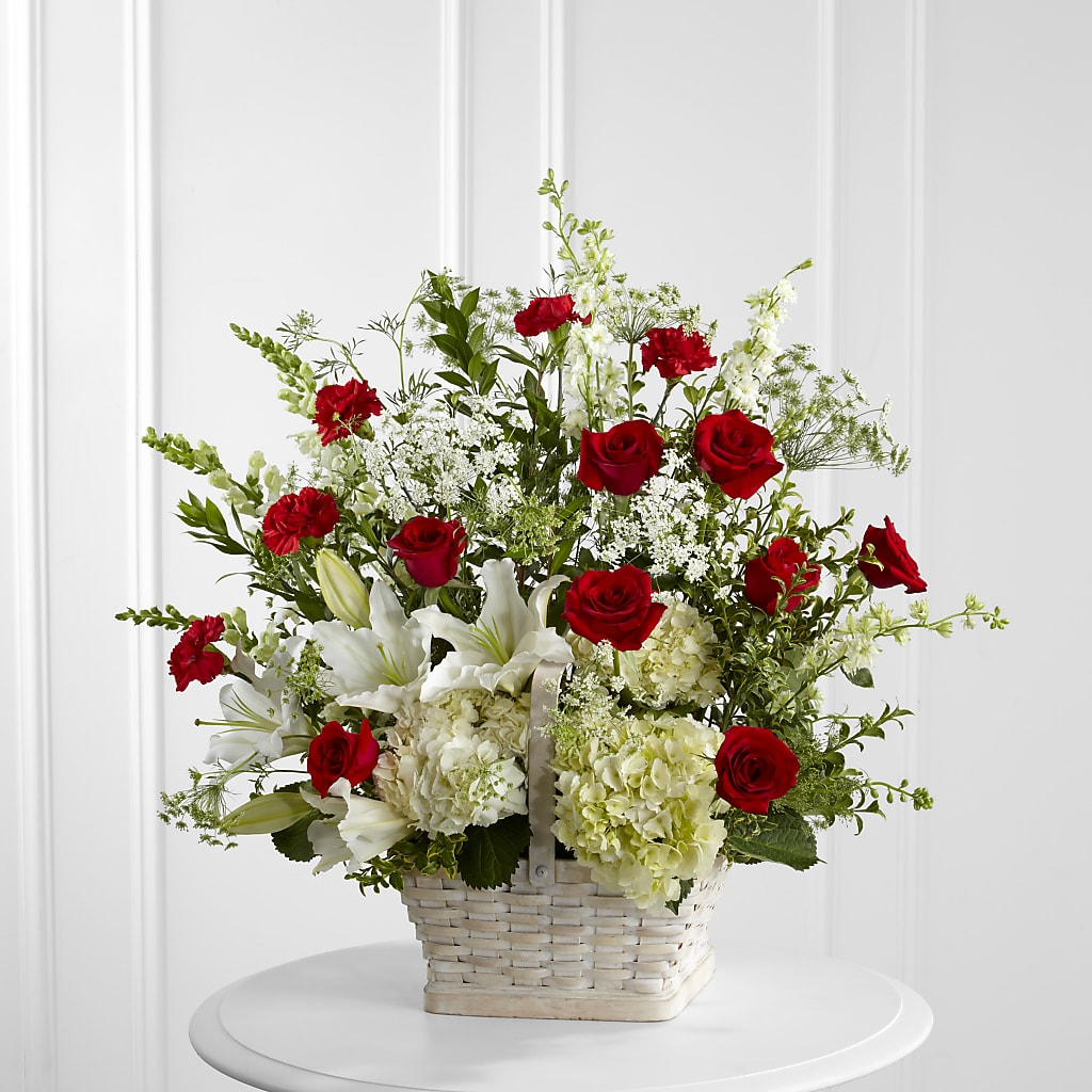 In Loving Memory Arrangement – Blooms And Gifts, Concord CA