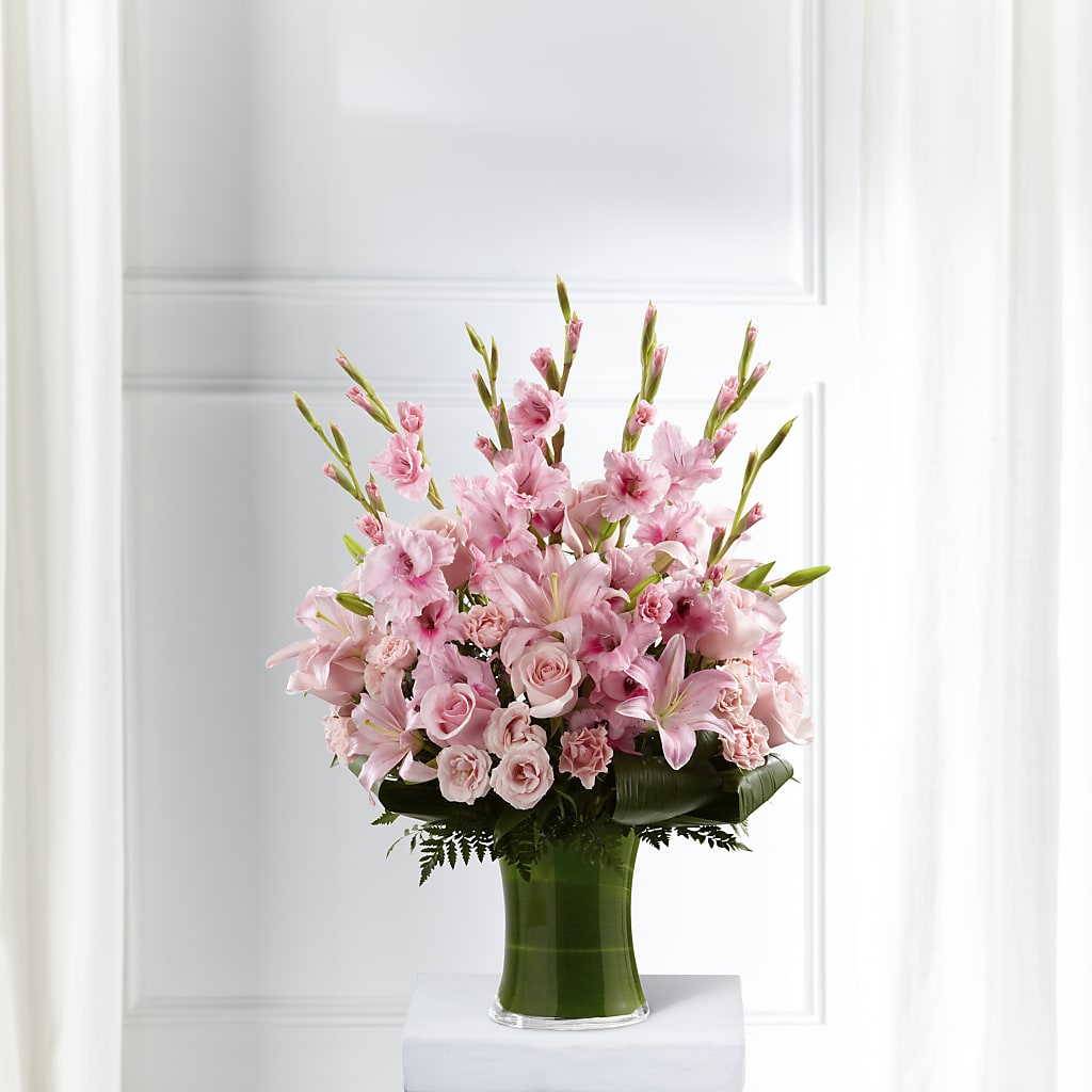 Lovely Tribute Bouquet – Blooms And Gifts, Concord CA