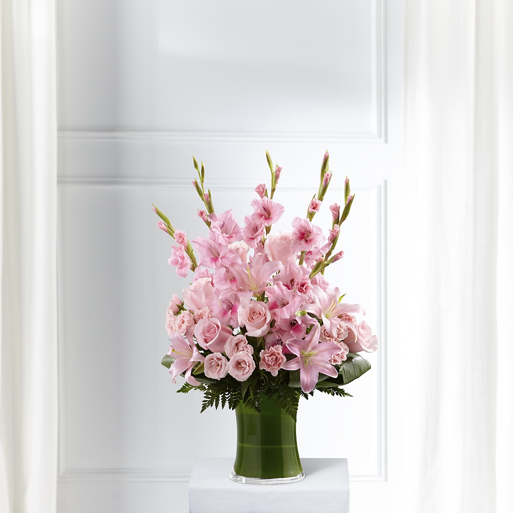 Lovely Tribute Bouquet – Blooms And Gifts, Concord CA
