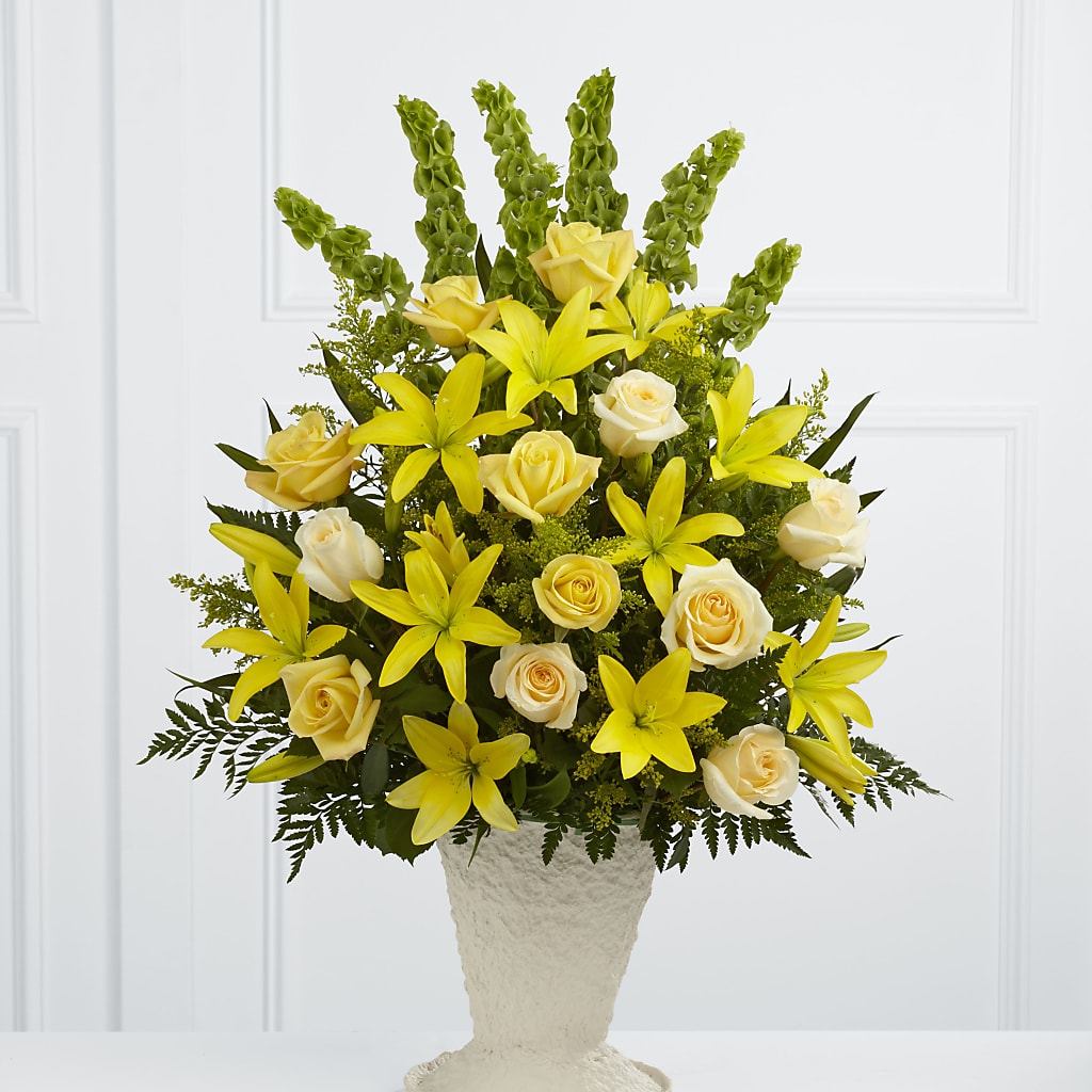 Golden Memories Arrangement – Blooms And Gifts, Concord CA