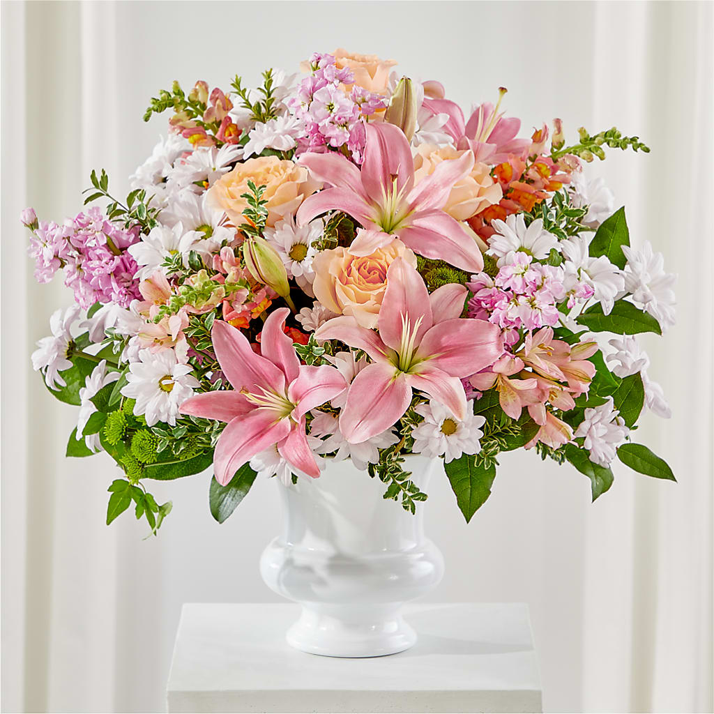 Heartfelt Gesture Urn Arrangement – Blooms And Gifts, Concord CA