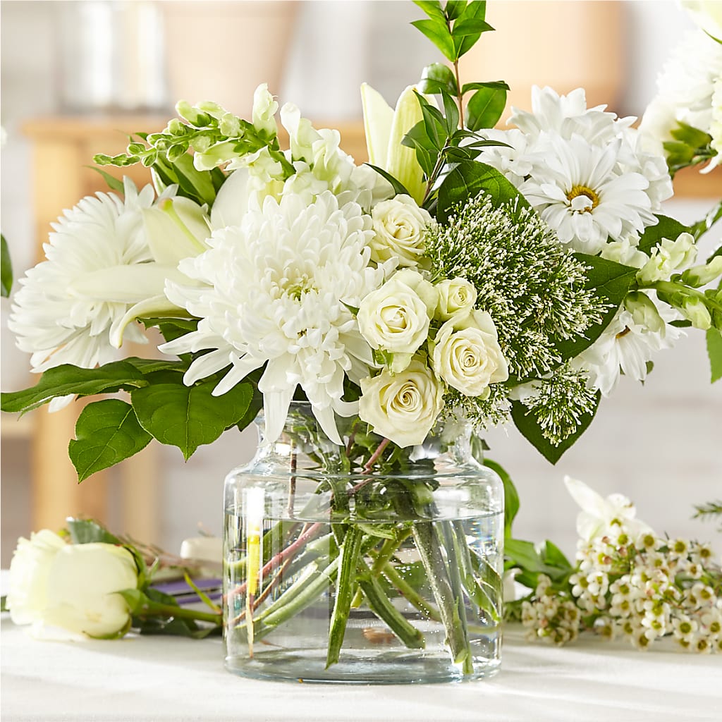 Classic Ivory – A Florist Original – Blooms And Gifts, Concord CA