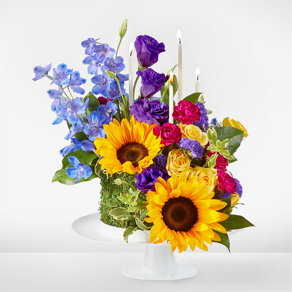 Star of the Day Floral Cake – Blooms And Gifts, Concord CA