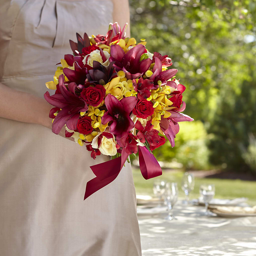 Sunningdale Bouquet – Blooms And Gifts, Concord CA