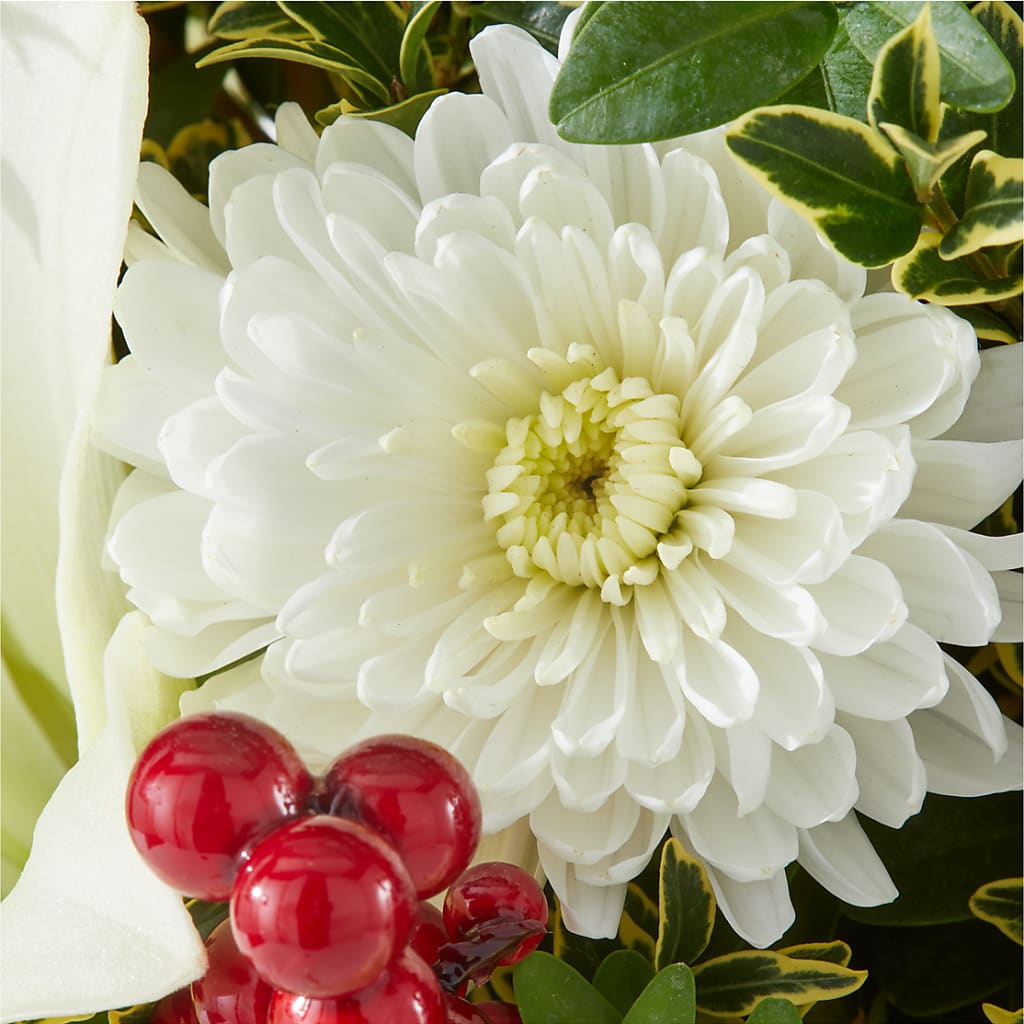 Festive Moments Tree –  Blooms And Gifts, Concord CA
