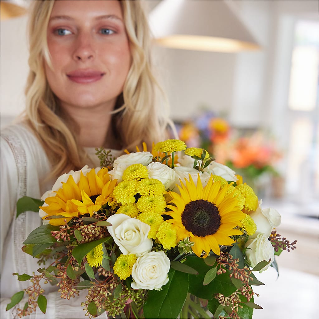 Luminous Morning Bouquet –  Blooms And Gifts, Concord CA