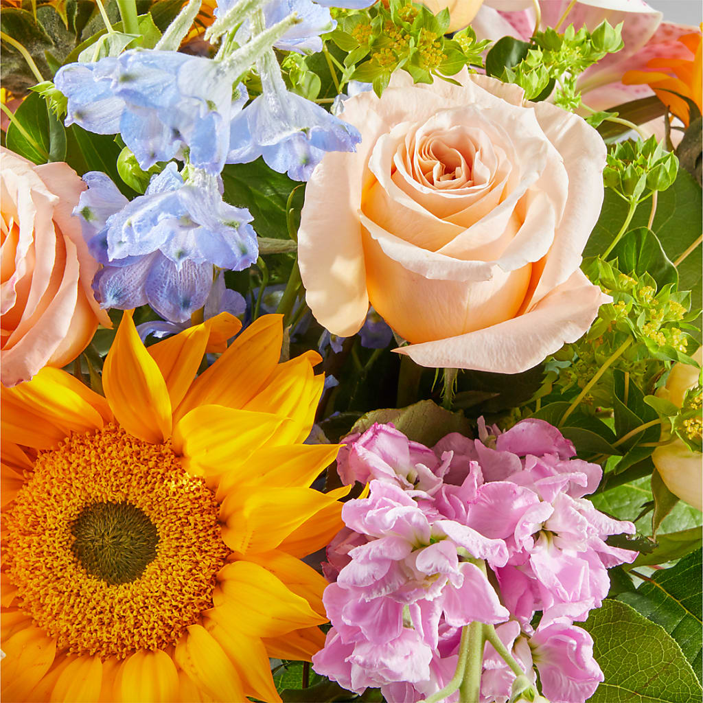Dreamy Meadows Bouquet –  Blooms And Gifts, Concord CA