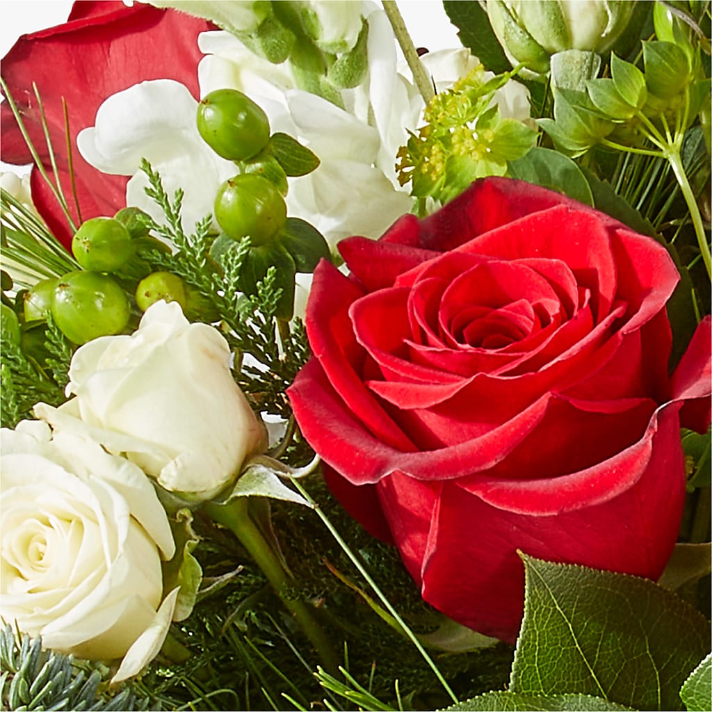 Deck the Halls Bouquet –  Blooms And Gifts, Concord CA