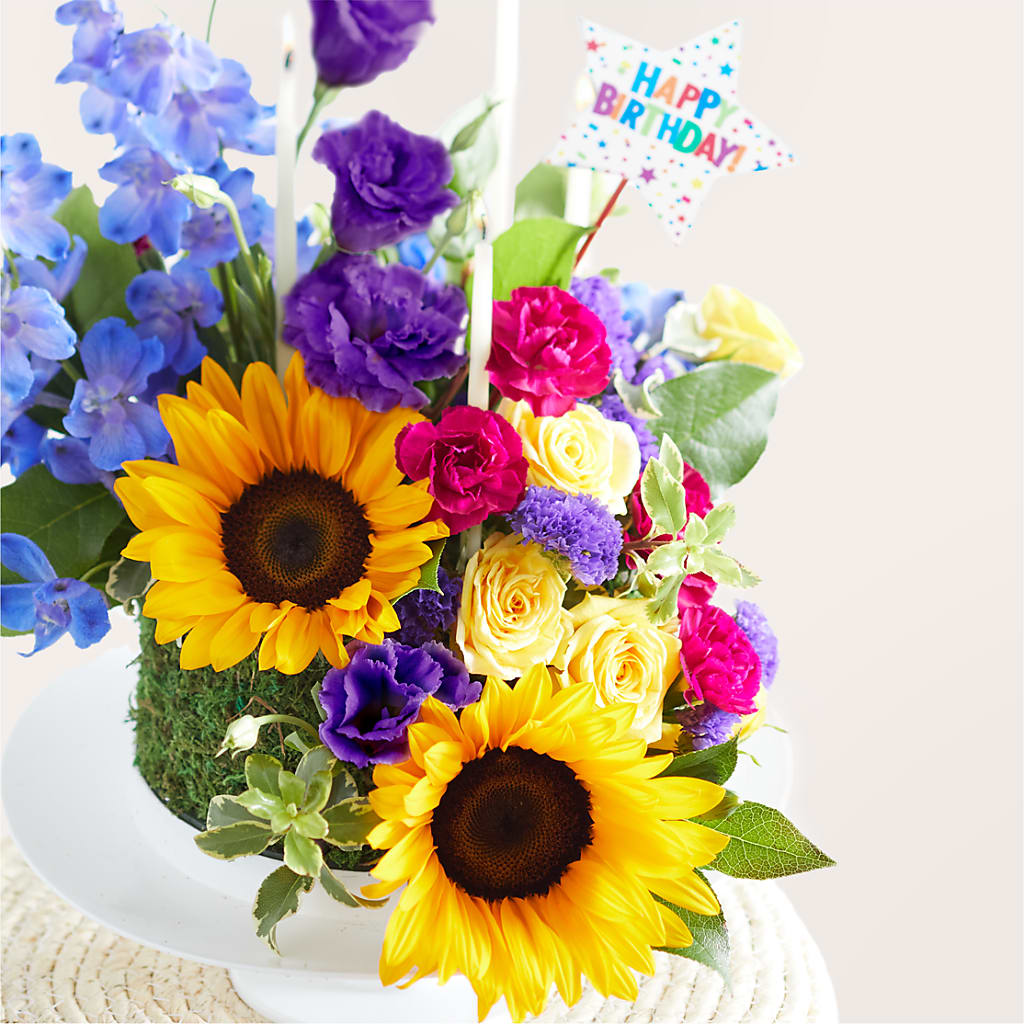 Star of the Day Floral Cake –  Blooms And Gifts, Concord CA